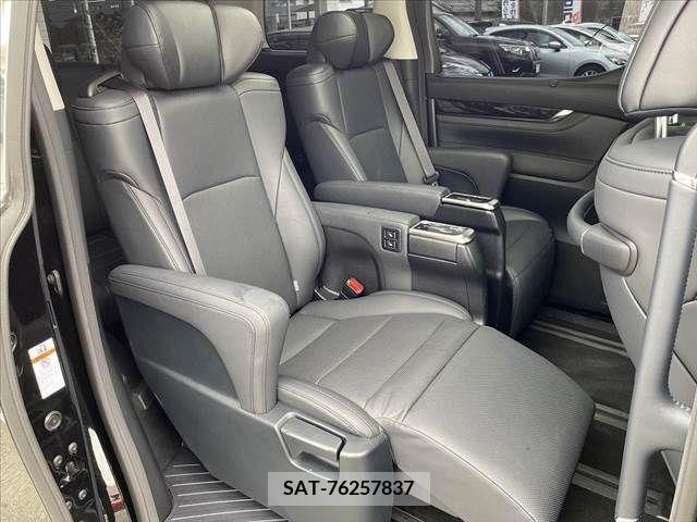 Toyota ALPHARD 2021-12 351072-21