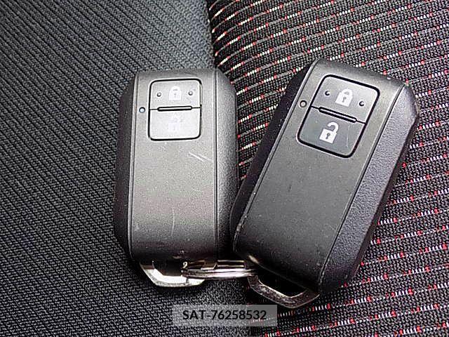 Suzuki SWIFT 2020-02 286626-17