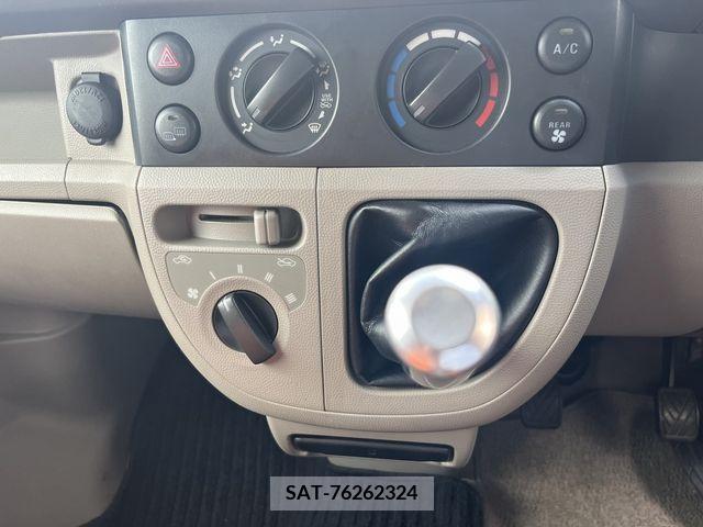 Suzuki EVERY 2013-10 301768-8