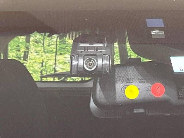 Honda VEZEL 2017-02 187965-6
