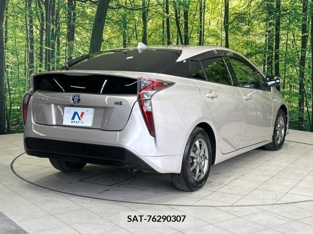 Toyota PRIUS 2016-05 282185-17