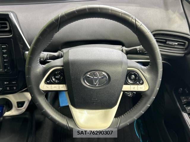 Toyota PRIUS 2016-05 282185-11