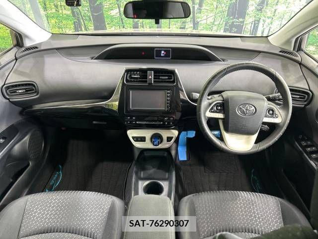 Toyota PRIUS 2016-05 282185-1