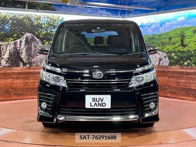 Toyota VOXY 2015-04 321438-14