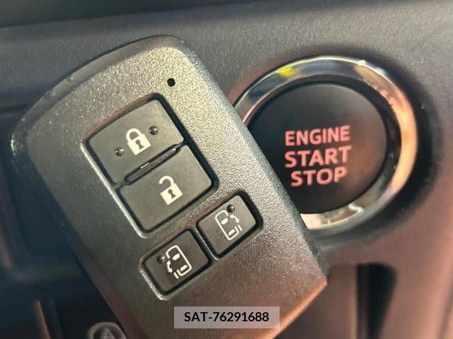 Toyota VOXY 2015-04 321438-5