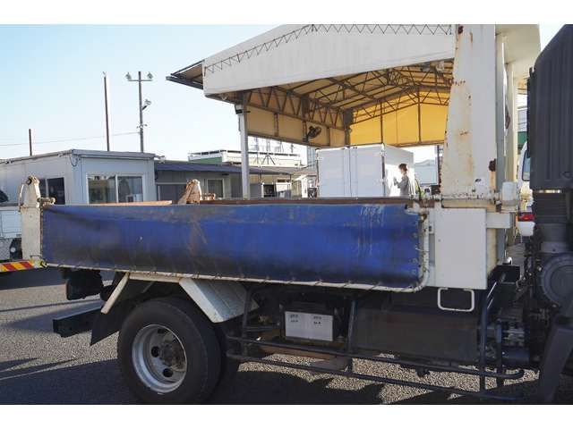 Hino RANGER 2017-08 180402-19