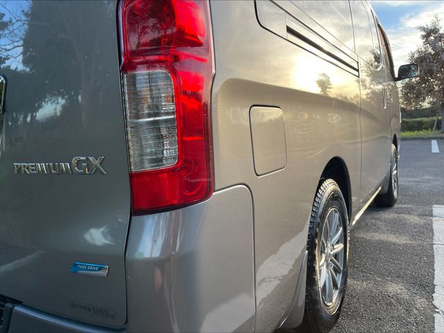 Nissan NV350 Caravan 2015-10 20532-19