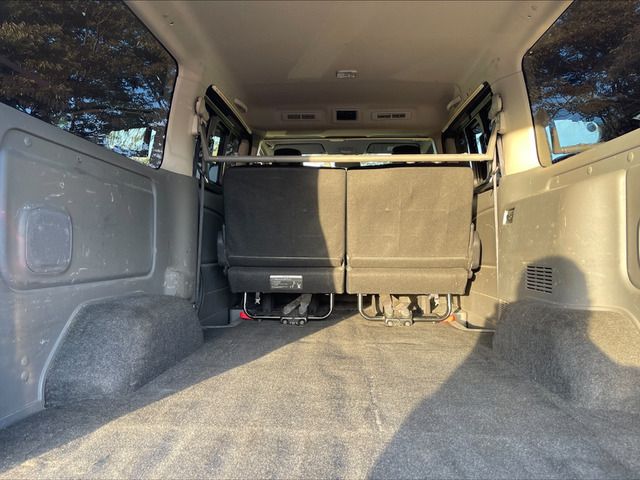 Nissan NV350 Caravan 2015-10 20532-9