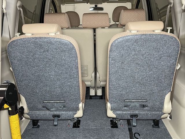 Toyota SIENTA 2014-01 16219-7