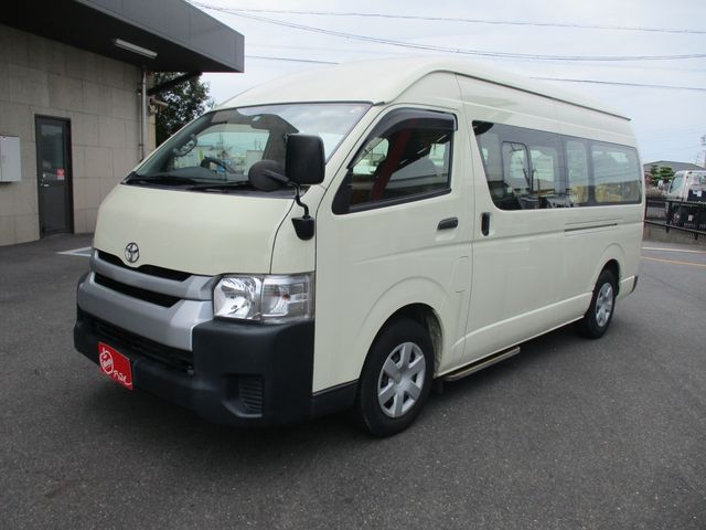 Toyota HIACE COMMUTER 2016-05 11194-0