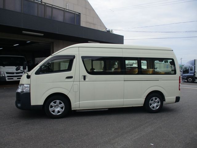 Toyota HIACE COMMUTER 2016-05 11194-4
