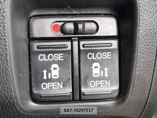 Honda N BOX 2013-06 278768-4