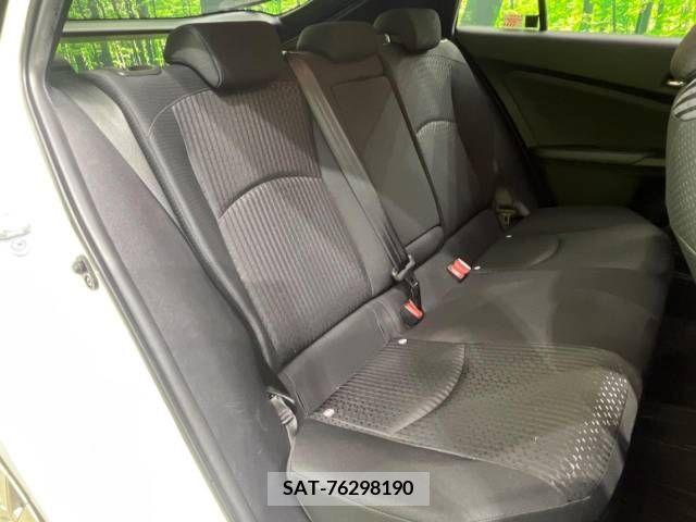 Toyota PRIUS 2017-09 385664-8