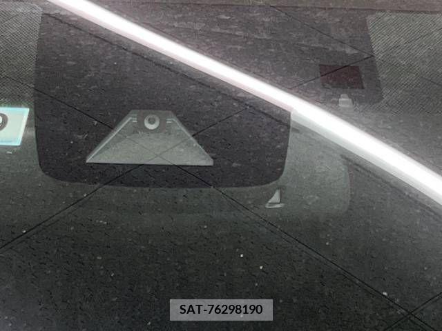Toyota PRIUS 2017-09 385664-2