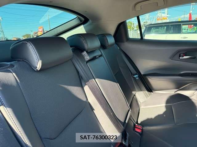 Toyota PRIUS 2023-06 375267-12