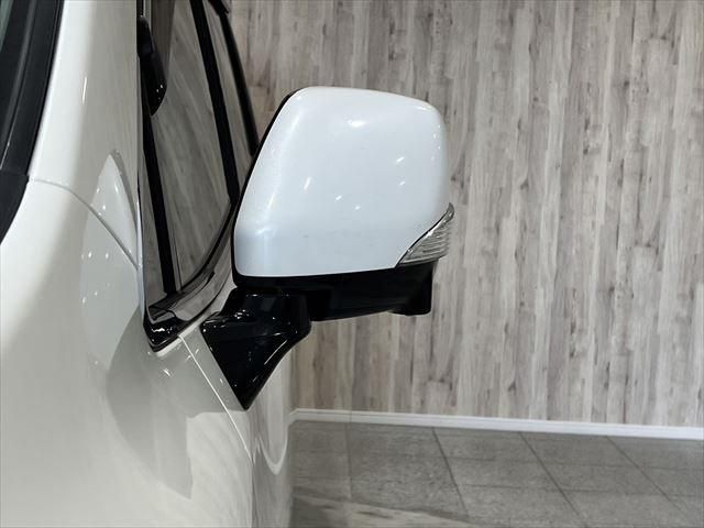 Nissan ELGRAND 2014-10 24514-13