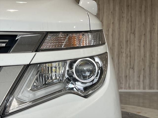 Nissan ELGRAND 2014-10 24514-9