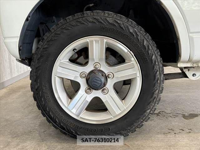 Suzuki JIMNY 2005-09 362061-27