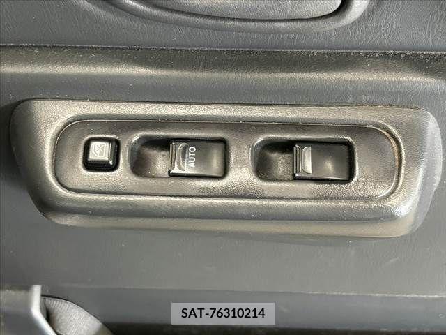 Suzuki JIMNY 2005-09 362061-17