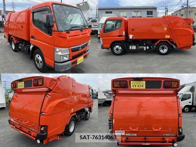Mitsubishi CANTER 2016-12 332342-4