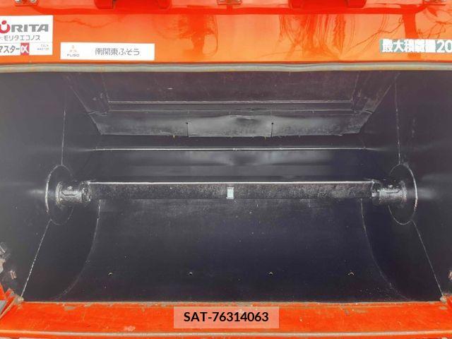 Mitsubishi CANTER 2016-12 332342-6