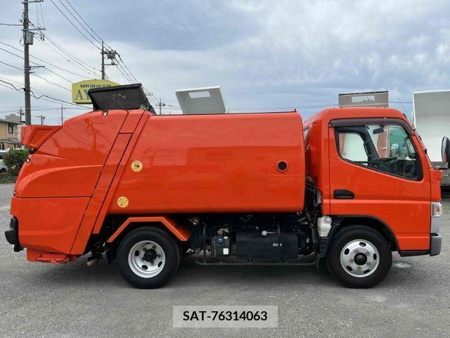 Mitsubishi CANTER 2016-12 332342-2