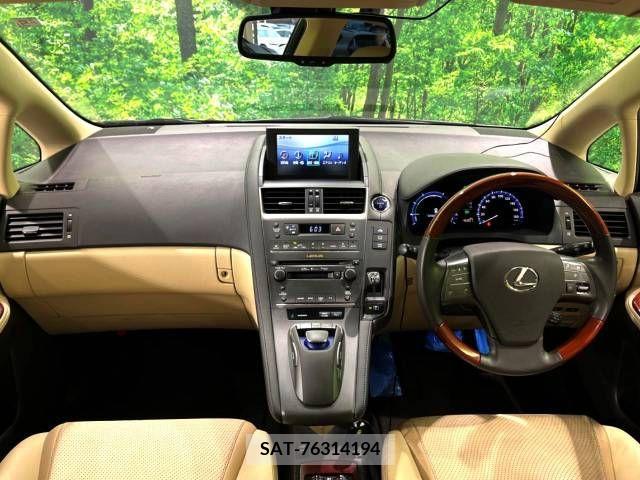 Lexus HS 2012-05 362780-1