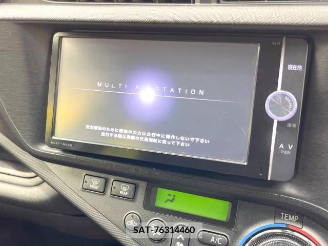 Toyota AQUA 2012-06 254397-2