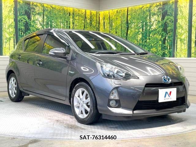 Toyota AQUA 2012-06 254397-16