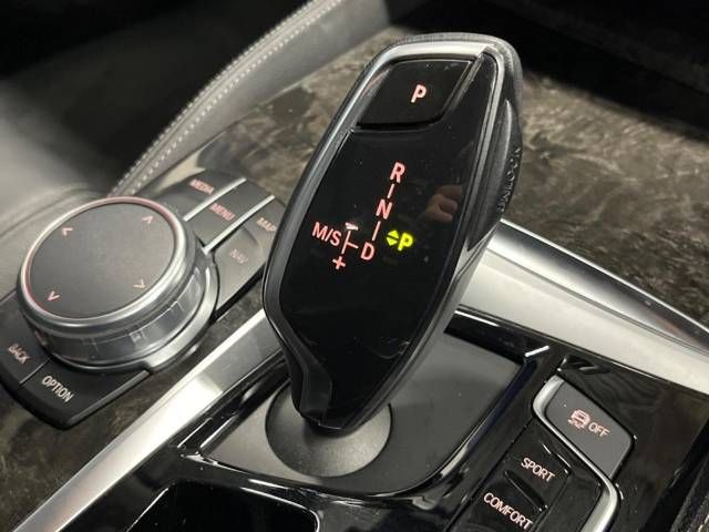 Bmw 5 SERIES 2018-03 188969-11