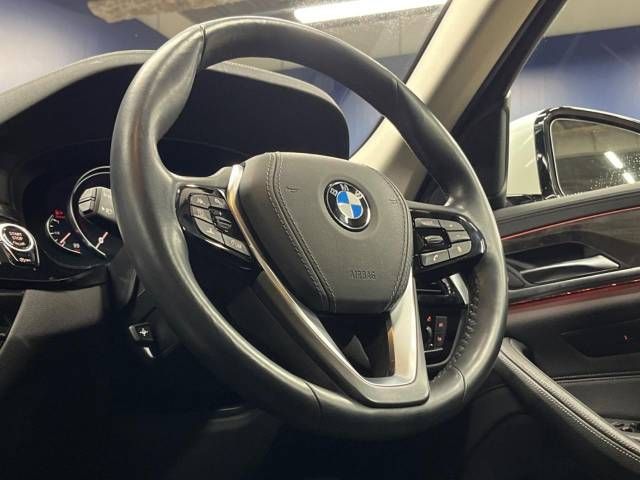 Bmw 5 SERIES 2018-03 188969-10