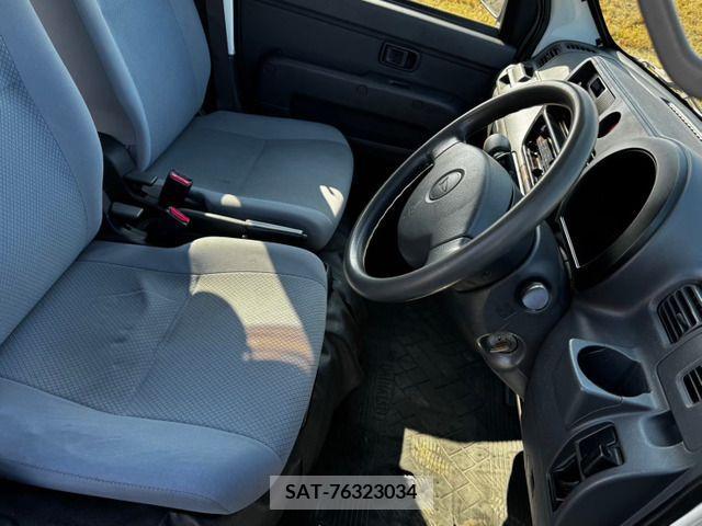 Daihatsu HIJET VAN 2005-03 226872-16