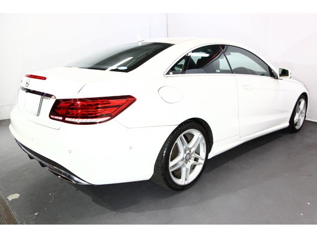 Mercedes Benz E-CLASS 2013-09 27029-19