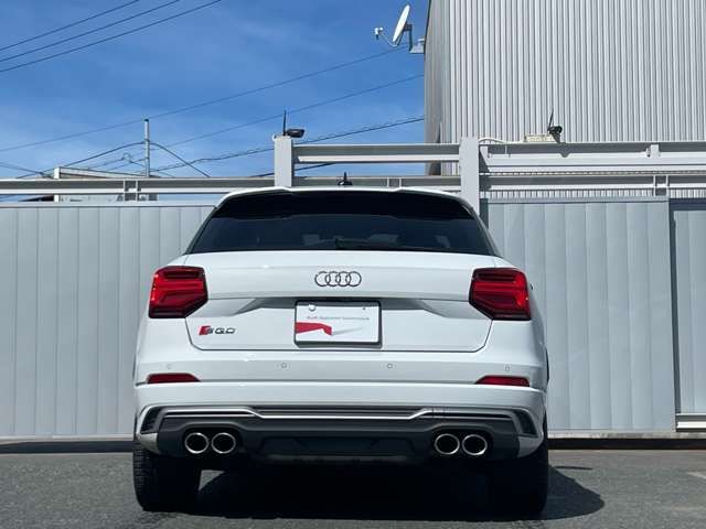 Audi SQ2 2019-12 11232-5