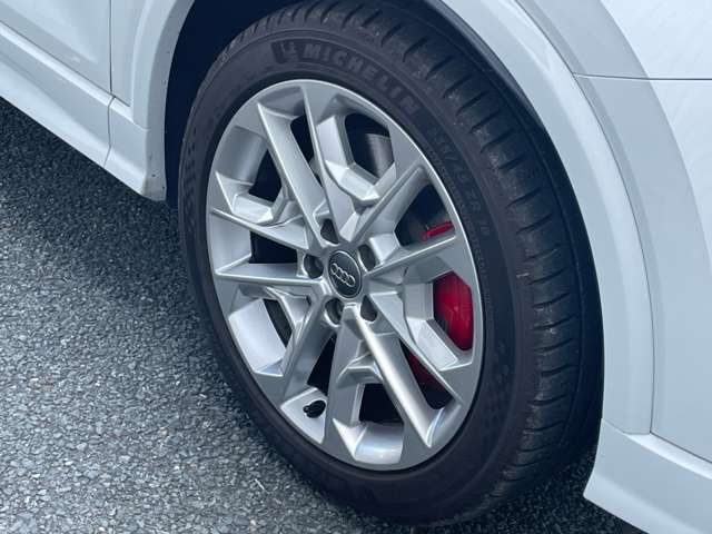 Audi SQ2 2019-12 11232-11