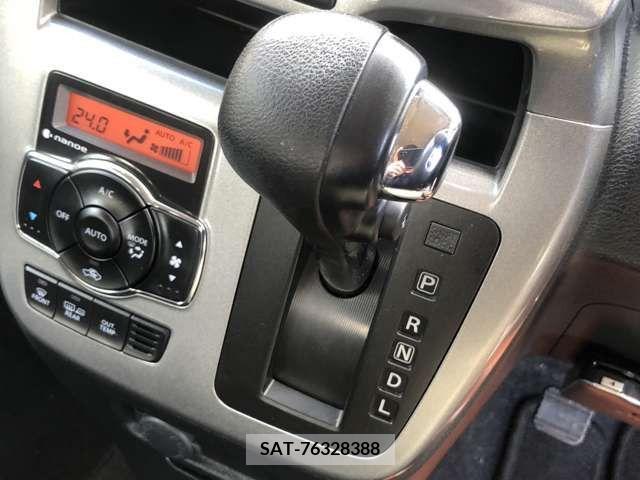 Suzuki SOLIO 2016-06 372608-16