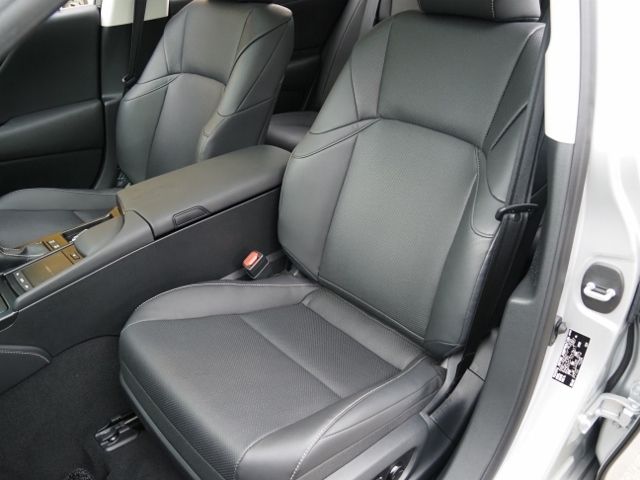 Lexus ES 2020-03 22452-12