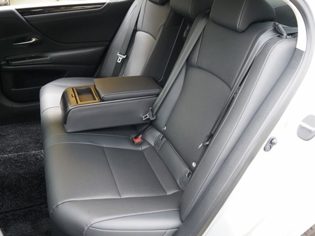 Lexus ES 2020-03 22452-14