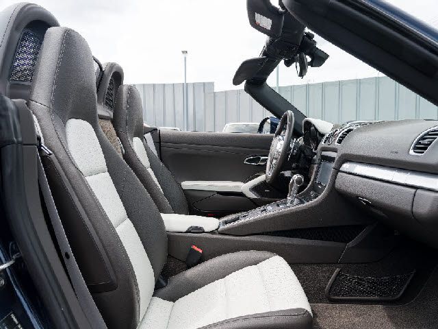 Porsche BOXSTER 2013-02 5478-13