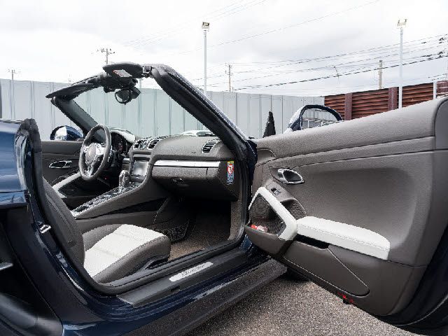 Porsche BOXSTER 2013-02 5478-24