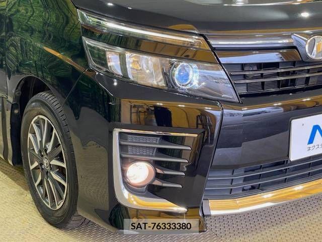 Toyota VOXY 2014-06 288925-7