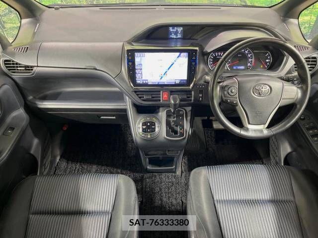 Toyota VOXY 2014-06 288925-1