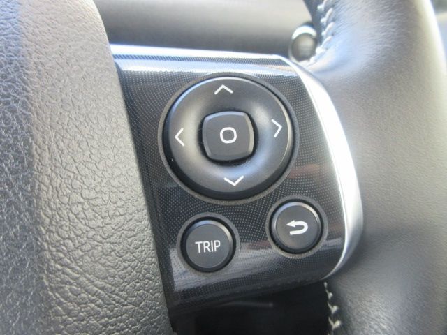 Toyota SIENTA 2022-05 15365-23