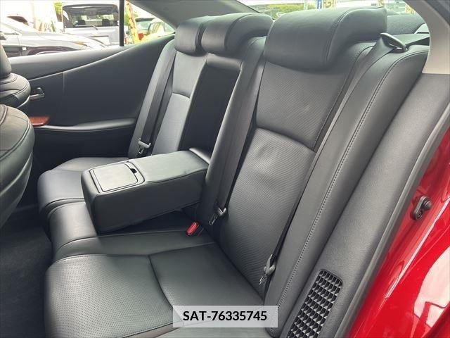 Lexus HS 2015-01 387913-15