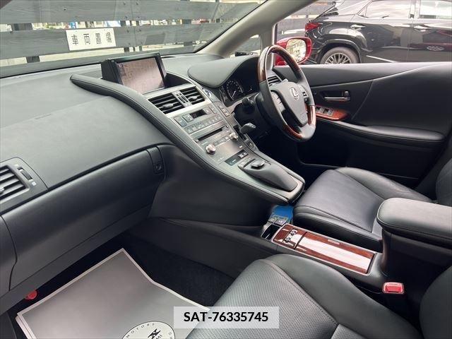 Lexus HS 2015-01 387913-12