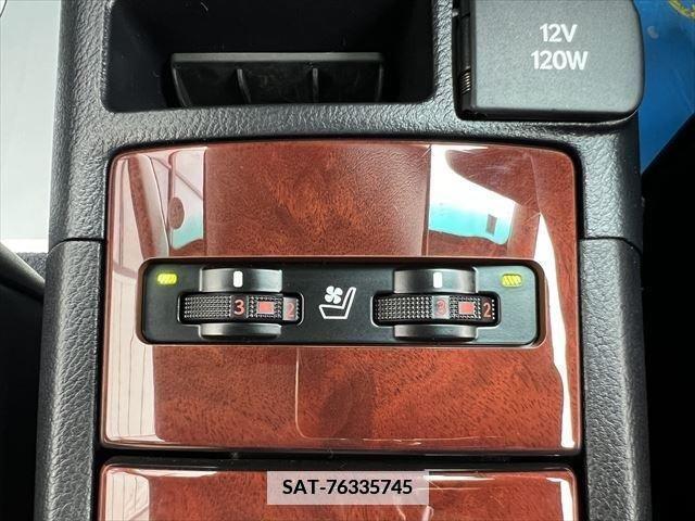 Lexus HS 2015-01 387913-21