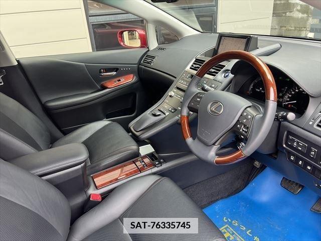 Lexus HS 2015-01 387913-10