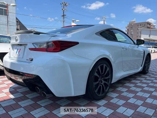Lexus RC F 2015-10 362981-17