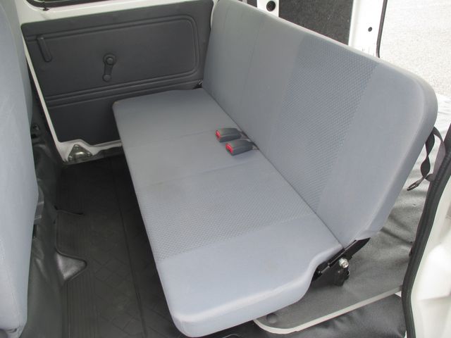 Daihatsu HIJET CARGO 2015-08 23555-17