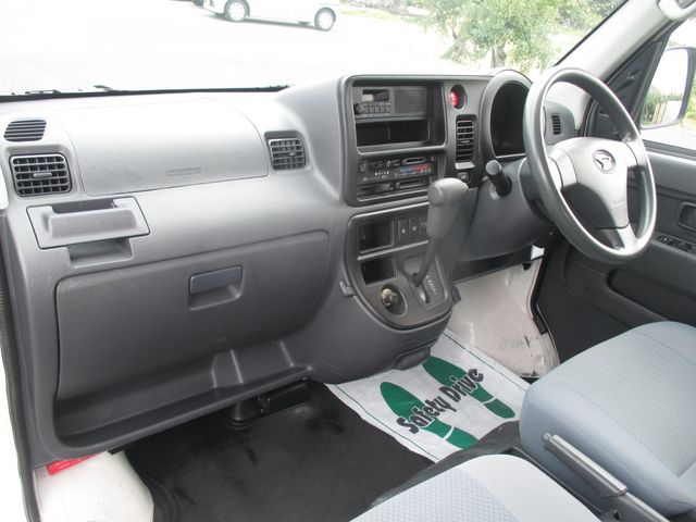 Daihatsu HIJET CARGO 2015-08 23555-14